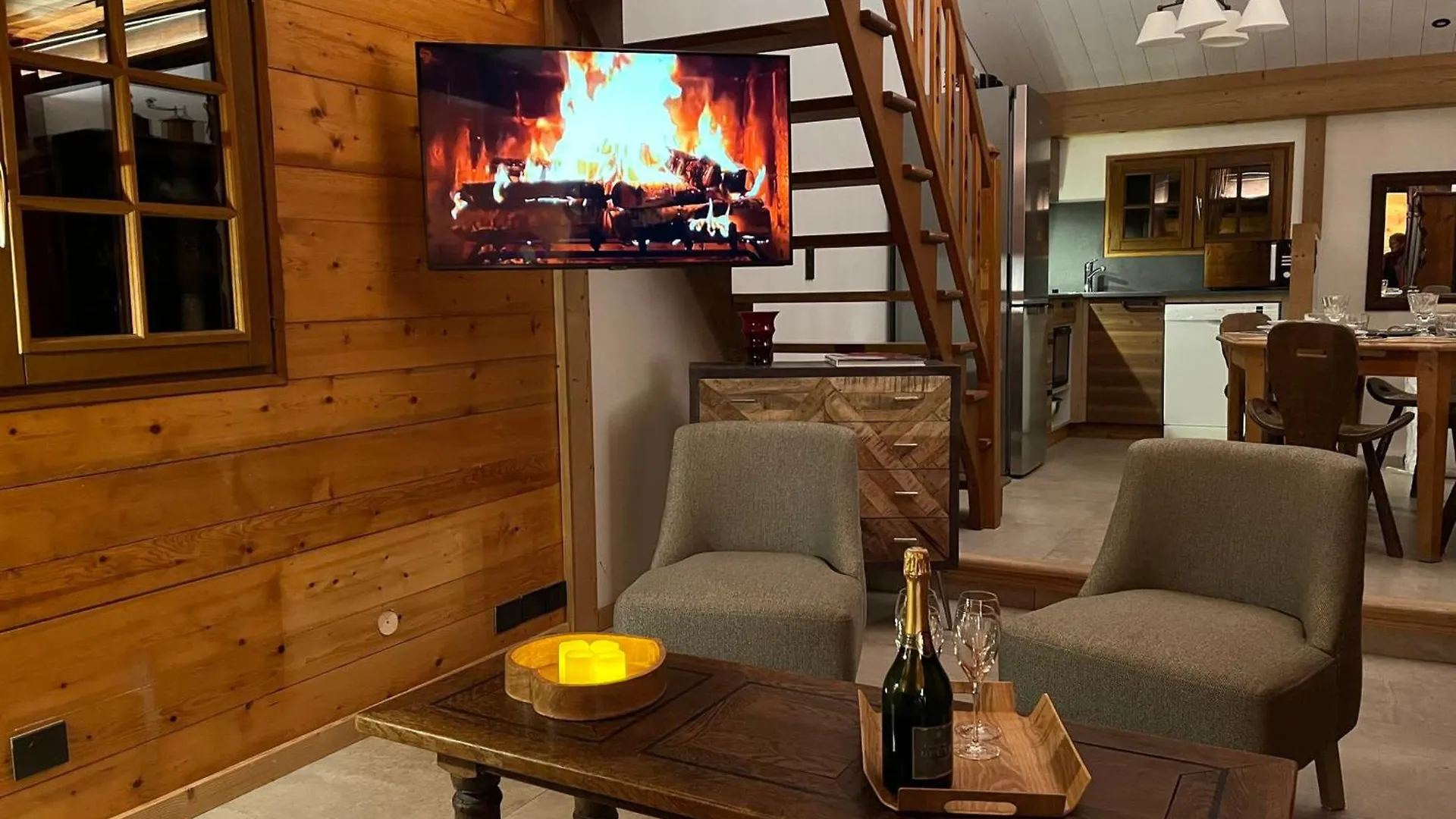 Chalet Renove 2-4 Pers, Terrasses, Vue Mont Charvin - Fr-1-505-187 Crest-Voland 0*,  Frankrig